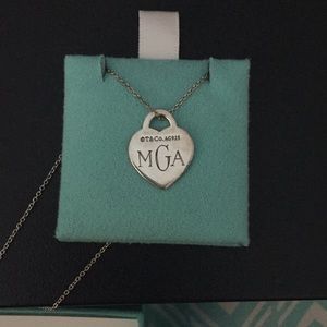 Tiffany&Co. Sterling Silver heart necklace